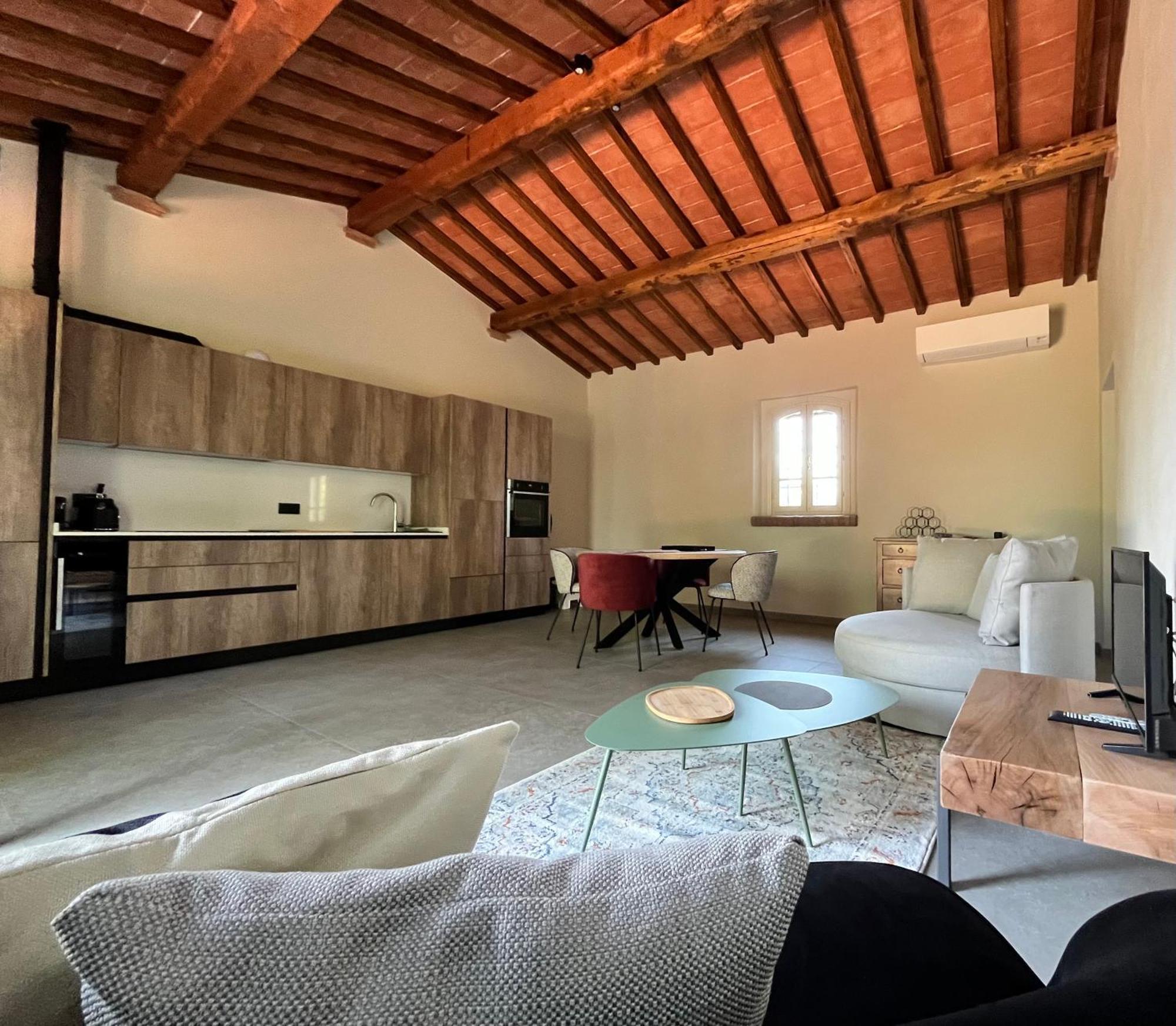 Podere Fignano, Holiday Home - Apartments Fully Renovated 2024 몬타이오네 외부 사진