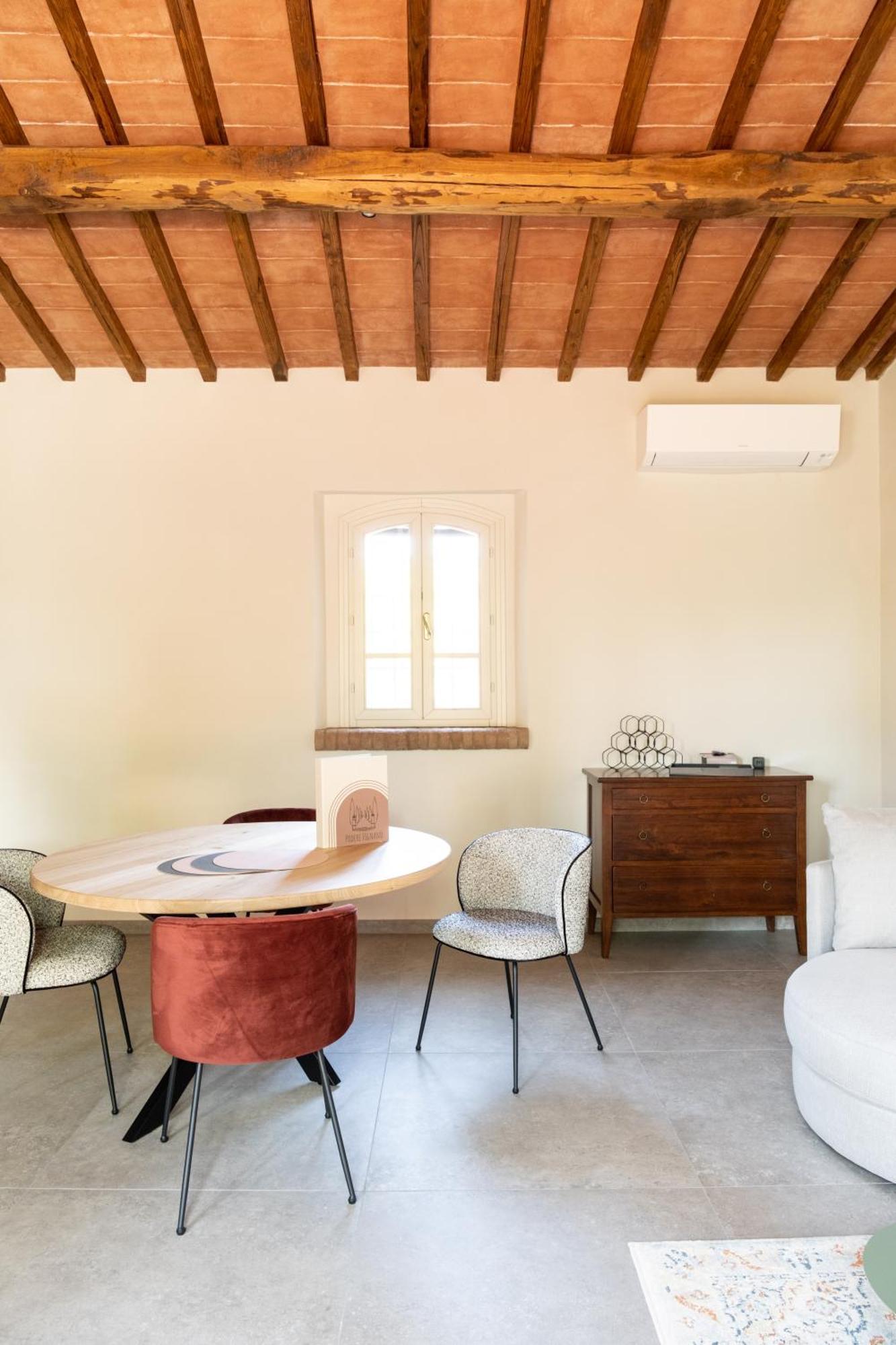 Podere Fignano, Holiday Home - Apartments Fully Renovated 2024 몬타이오네 외부 사진