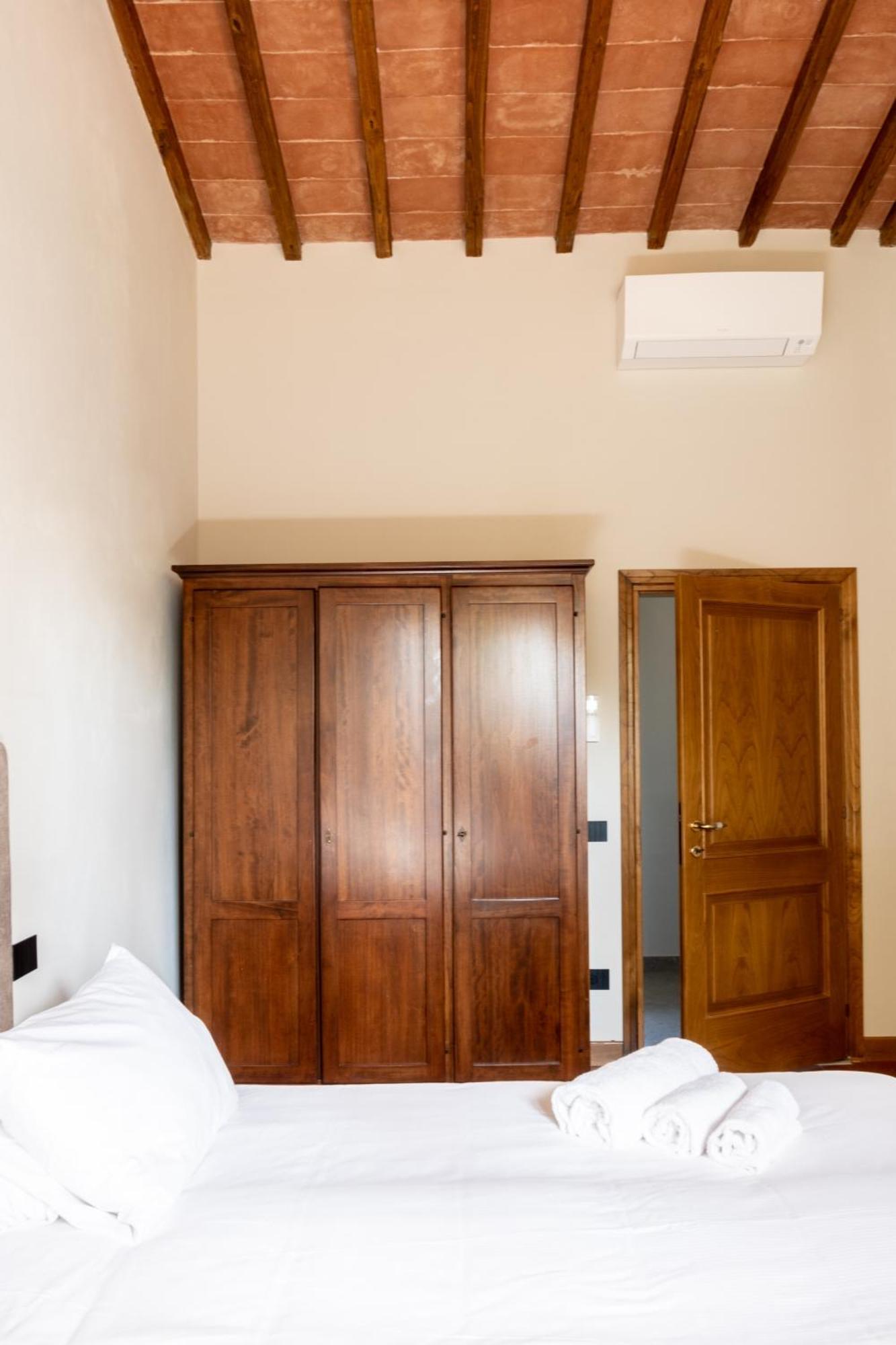 Podere Fignano, Holiday Home - Apartments Fully Renovated 2024 몬타이오네 외부 사진